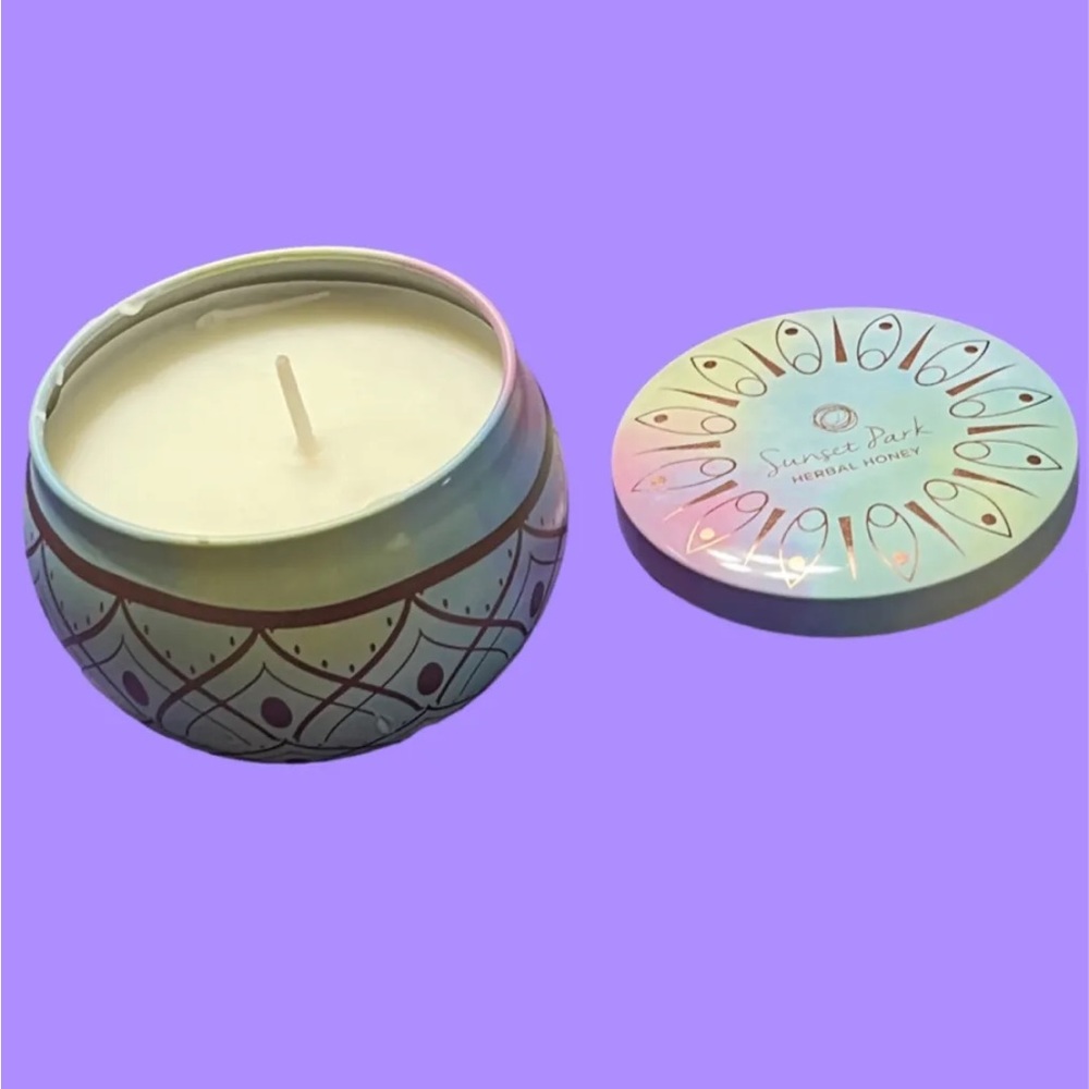 Sunset Park Herbal Honey Small Tin Jar Candle Floral Scent Limited Scent Candle